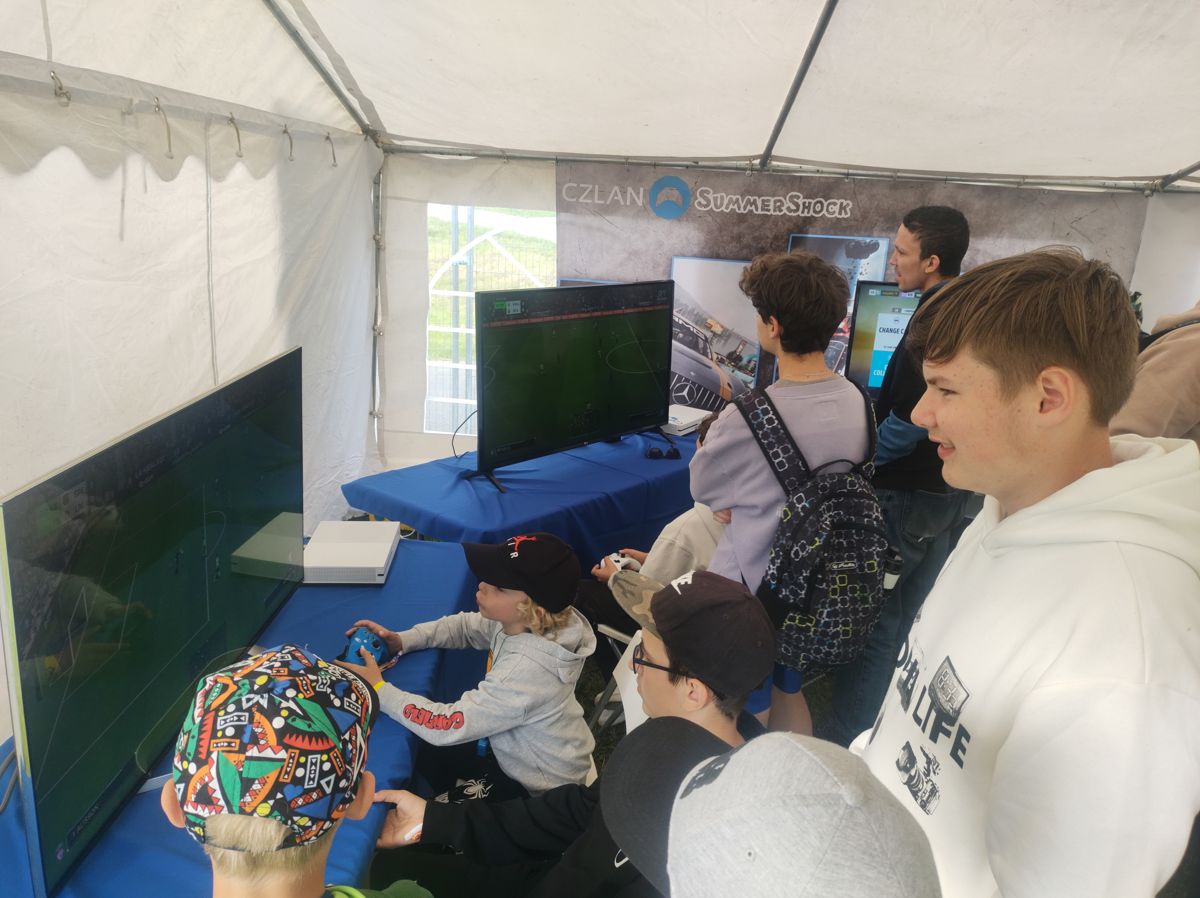 Přístupné budou i konzole.